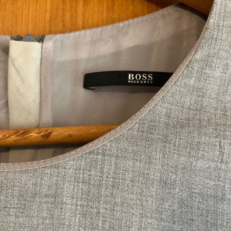 Hugo boss vestidos outlet usados