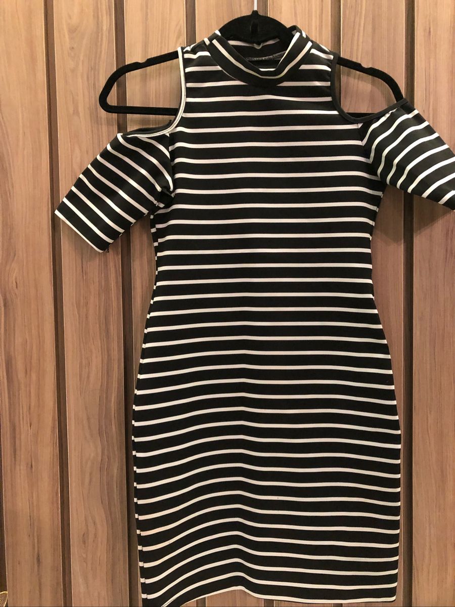 vestido de malha coladinho