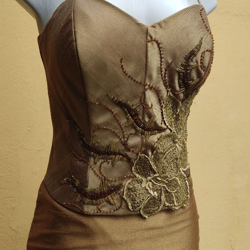 Vestido Cor Ouro Dourado Vestido Feminino Nunca Usado 95975028