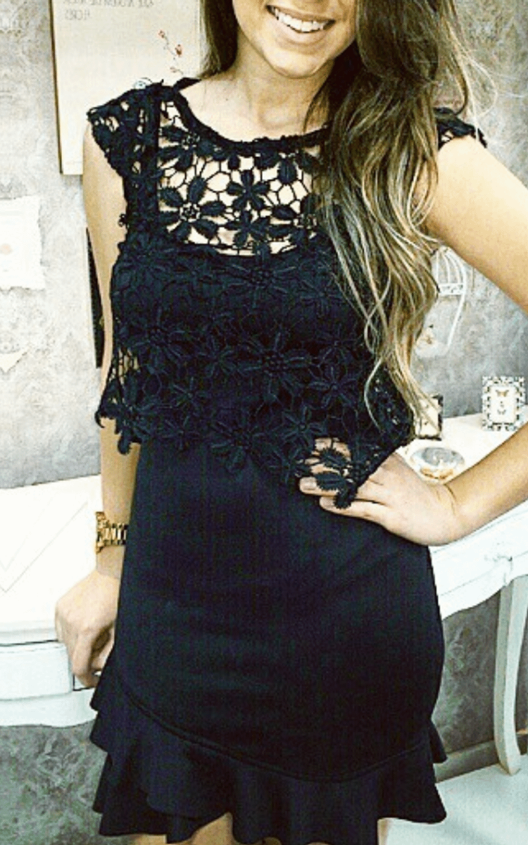 vestido com cropped de renda