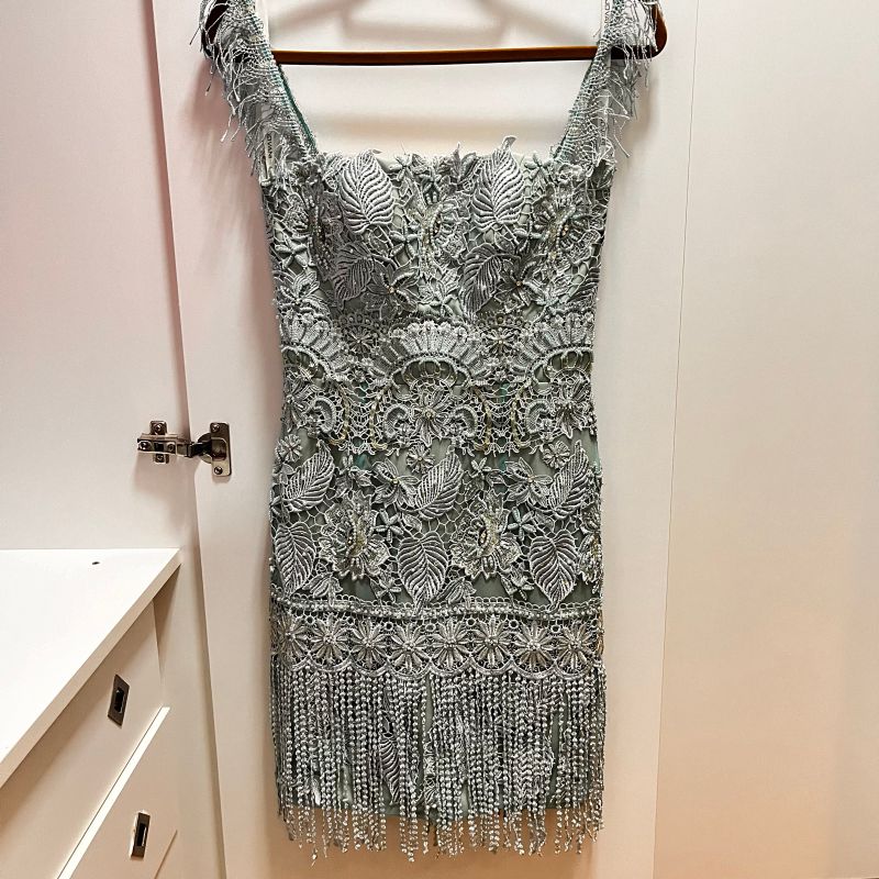 Vestido Curto Bordado em Renda Jovani Usado 103176506 enjoei