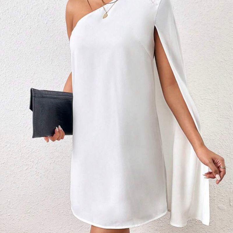 Vestido esvoaçante hot sale curto