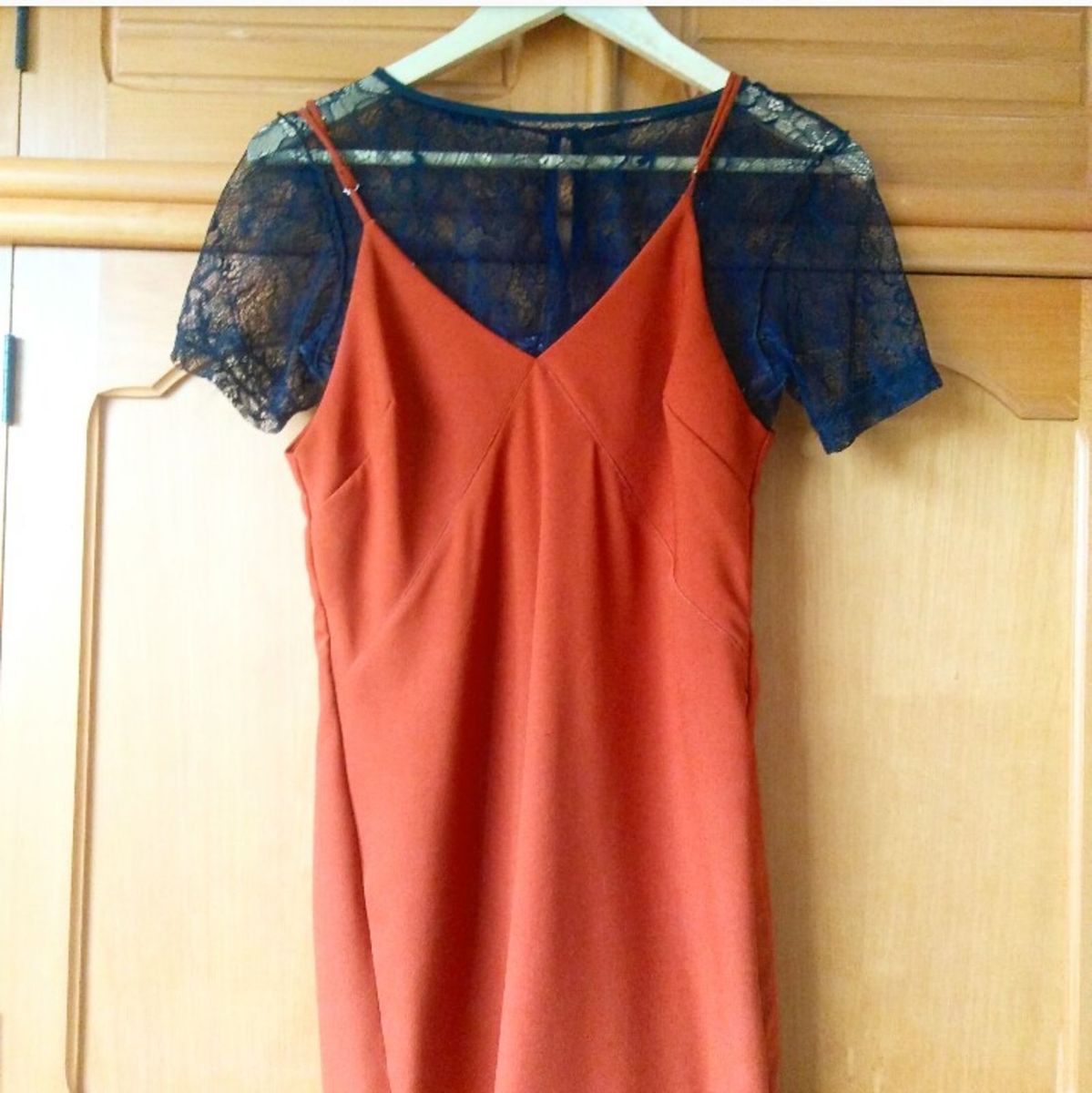 vestido com blusinha por baixo