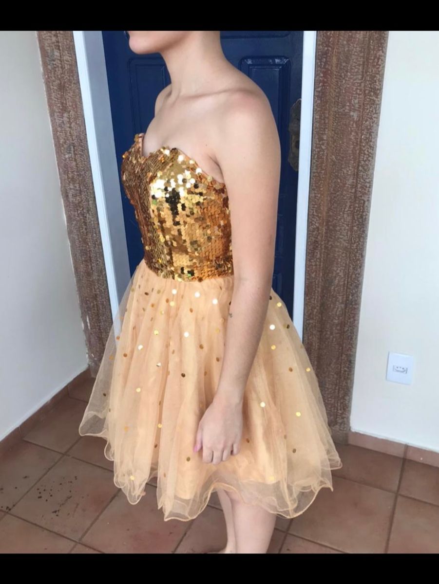 Vestido curto hot sale dourado debutante