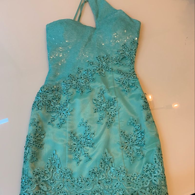 Vestido de best sale renda curto verde