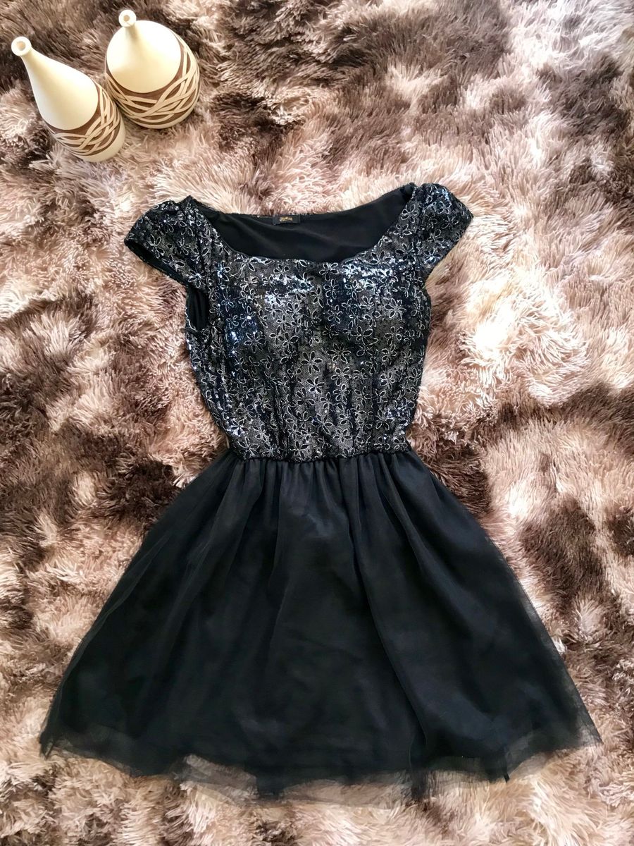 vestido de festa curto preto rodado