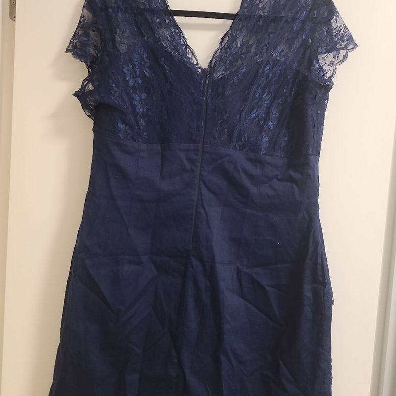 Vestido preto para festas e eventos (zíper emperrando)