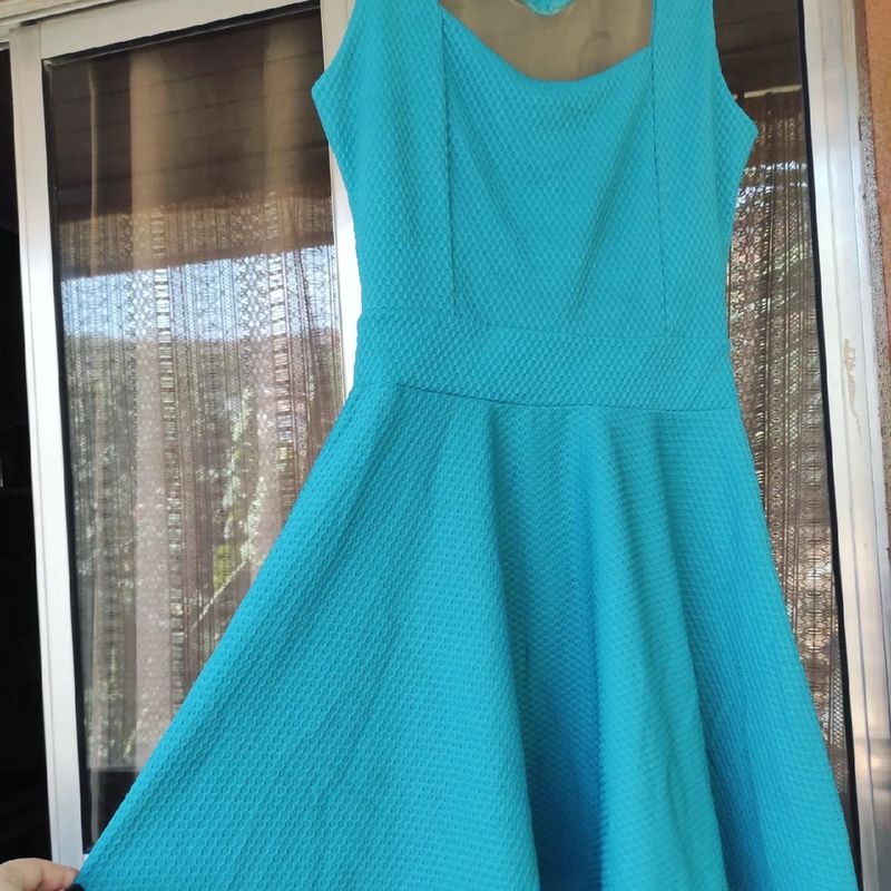 Vestido azul claro curto hot sale rodado