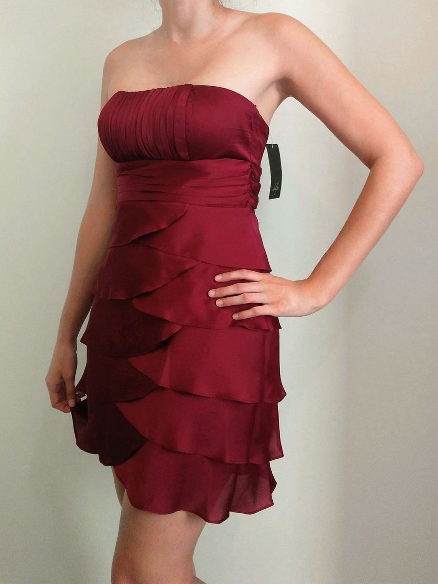 vestido vinho marsala curto