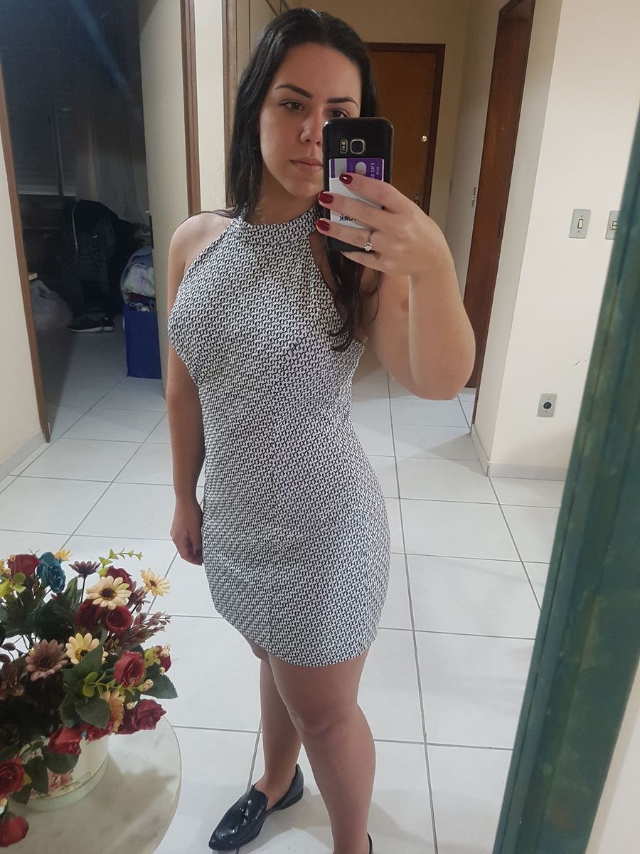 vestido curto trabalho