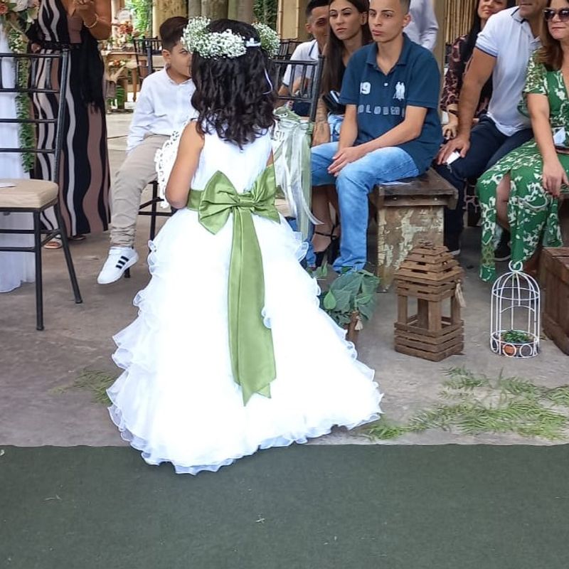 Vestido Daminha Branco Com Verde Verde Oliva Vestidos De Florista