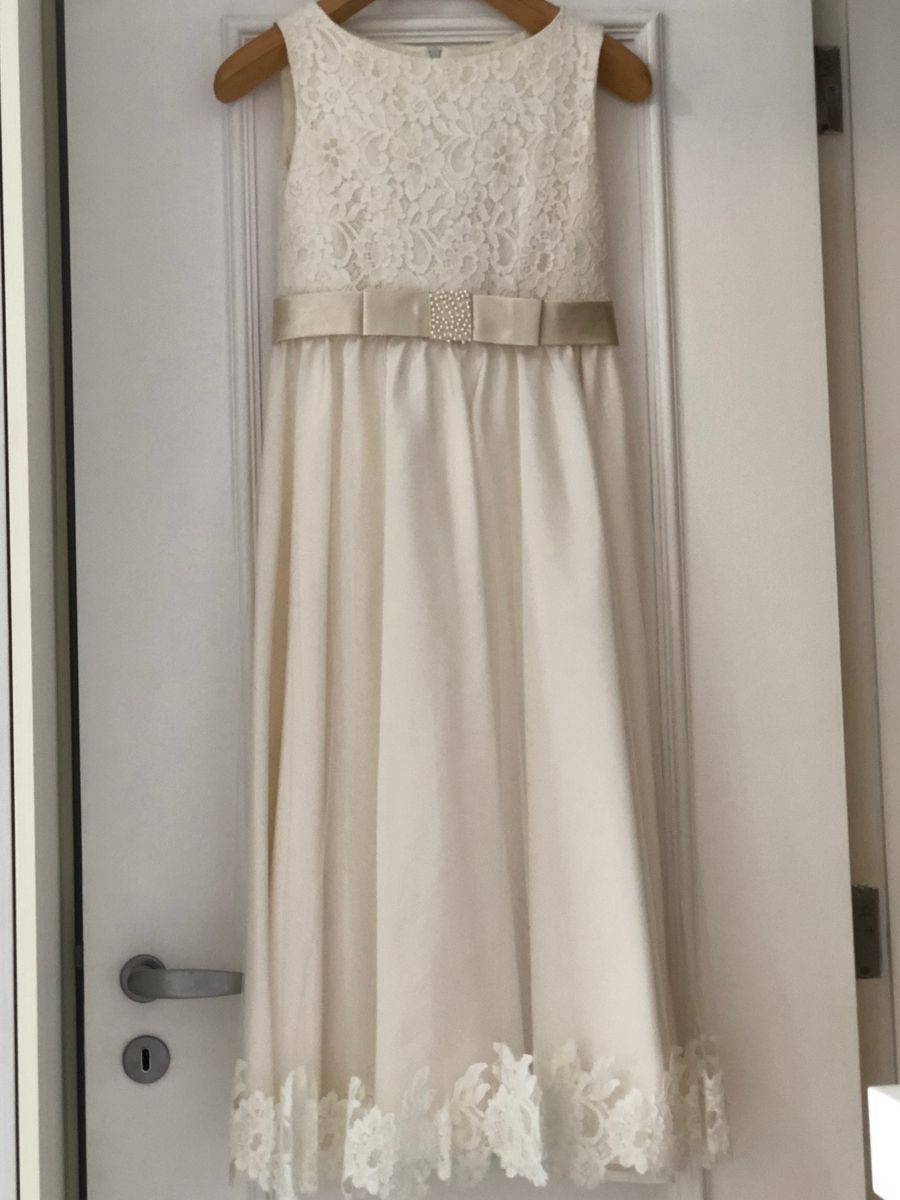 vestido daminha off white