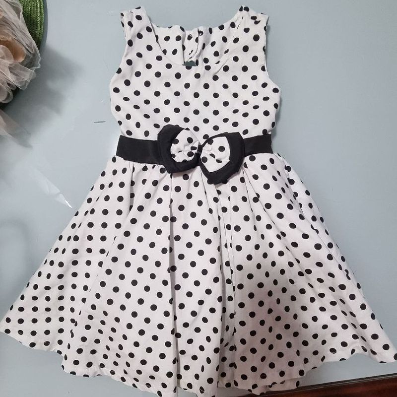 Vestido de best sale bolinha para criança