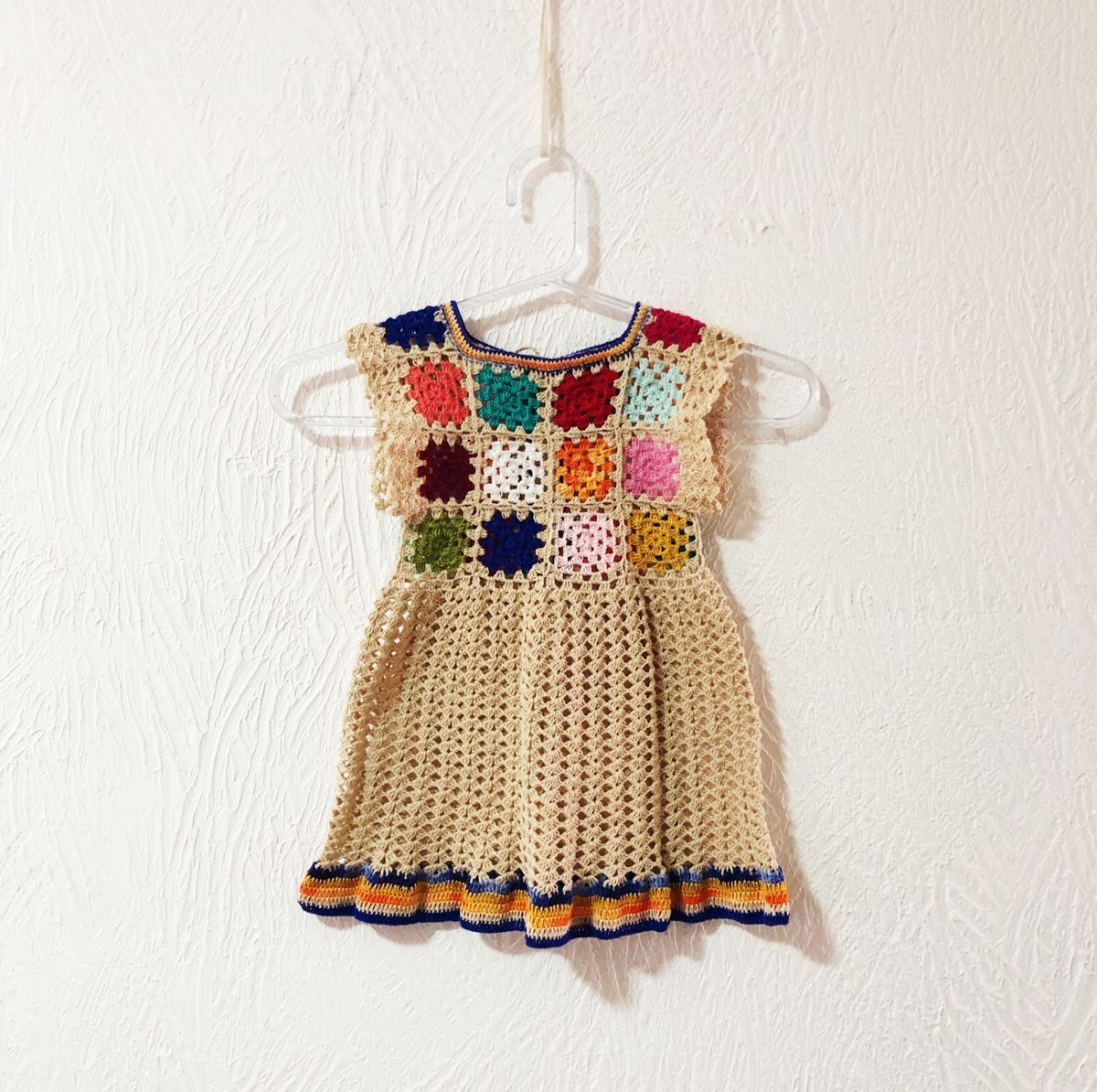 Vestido de croche infantil hot sale colorido