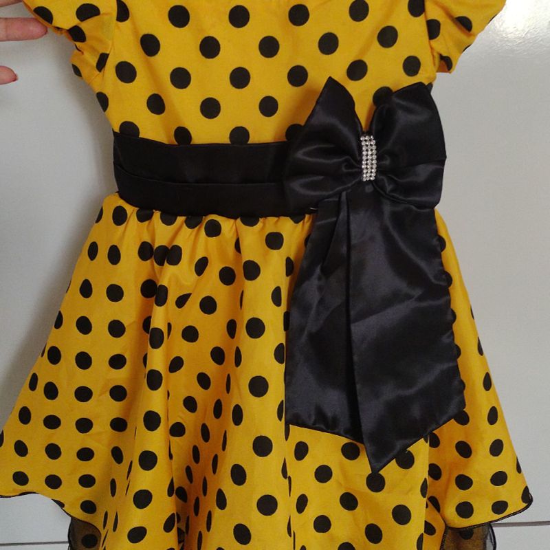 Vestido amarelo deals e preto