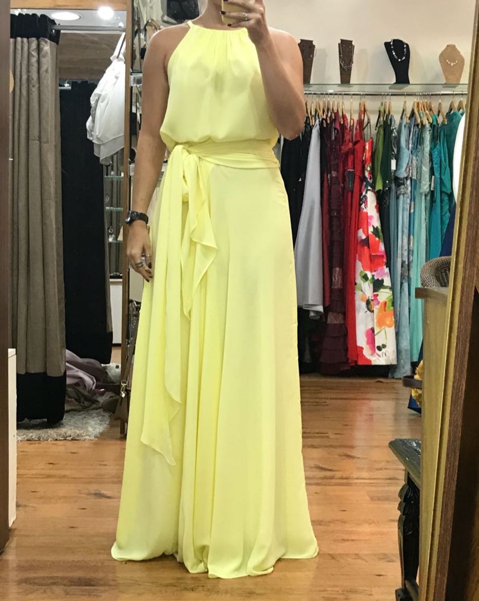 Amarelo best sale pastel vestido