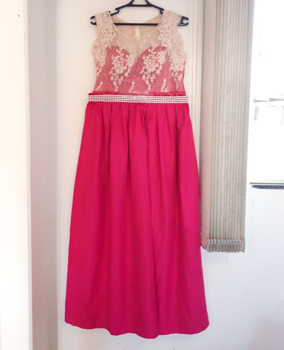 vestido de festa com duas saias