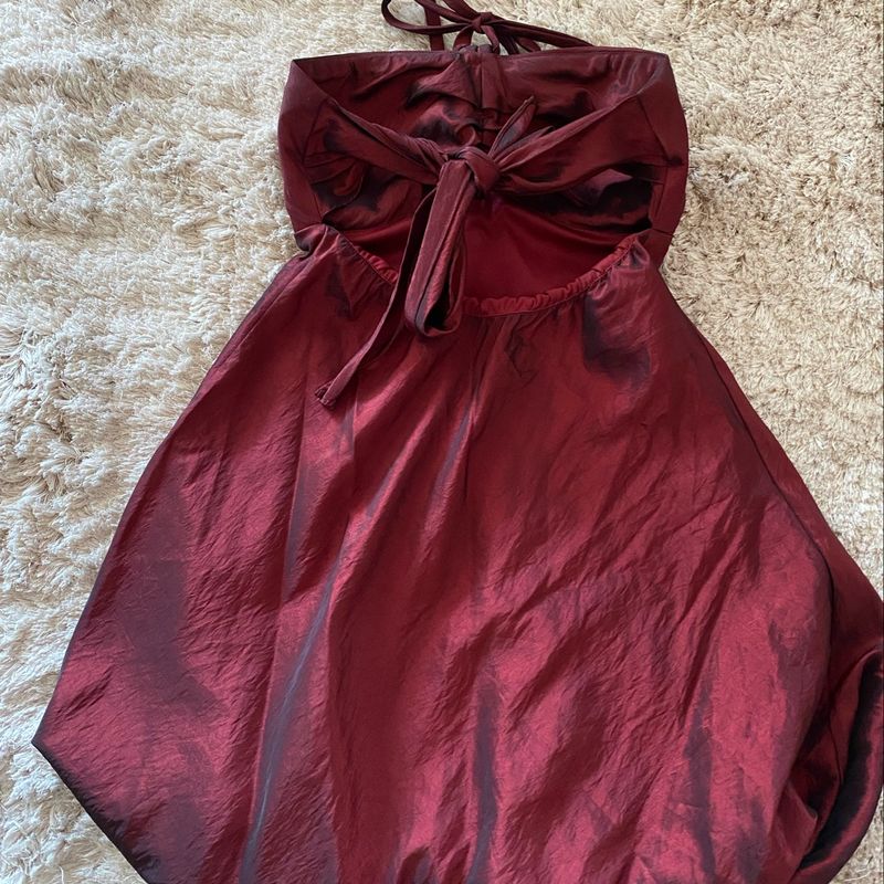 Vestido de 2024 cor marsala