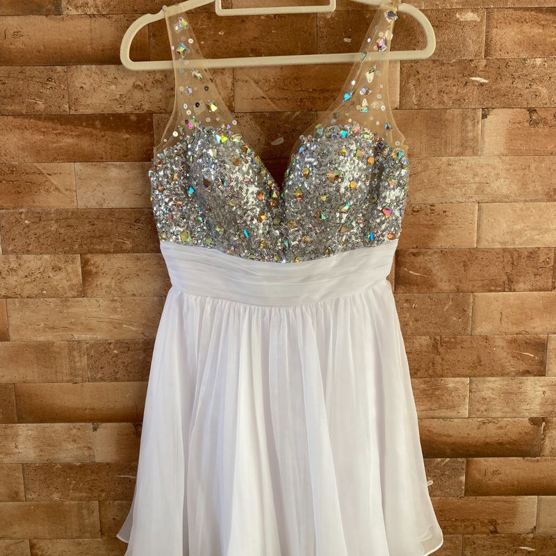 Vestido branco e hot sale prata