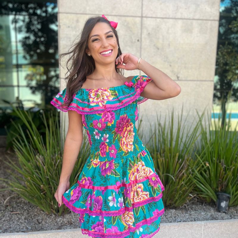 Vestido Verde com Floral de Rosas