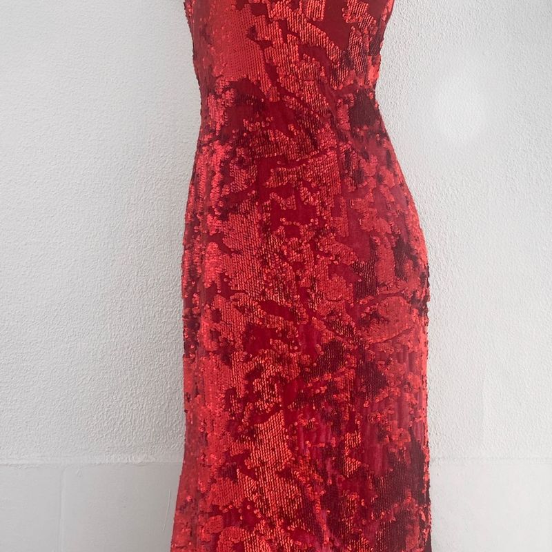 Vestido de Festa Longo,Em Paetê Leve Um Sapato de Paetê