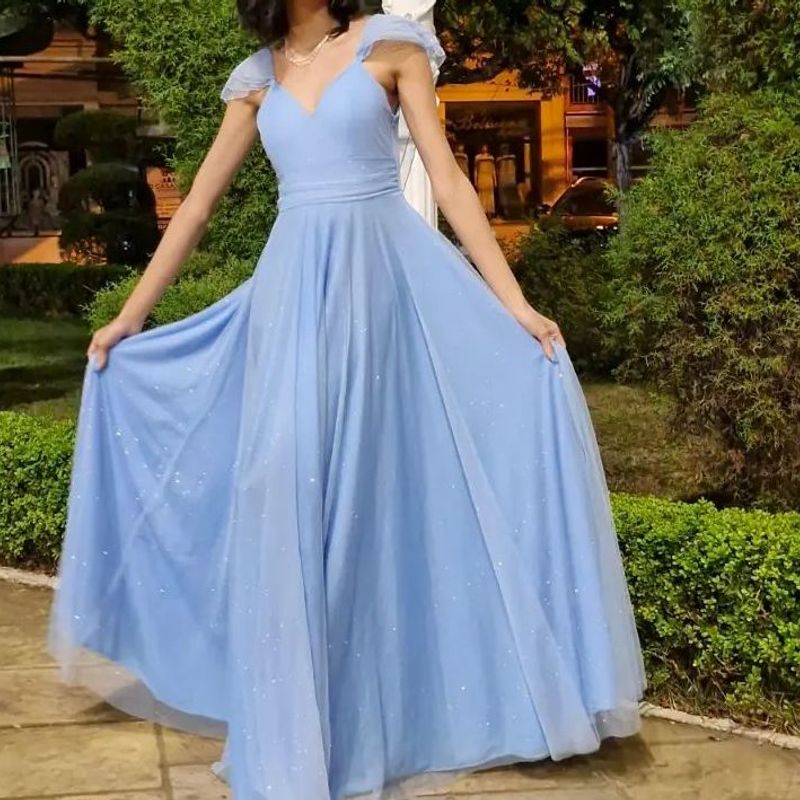 Vestido de Festa (Madrinha)Azul Bebê com Muito Brilho Usado