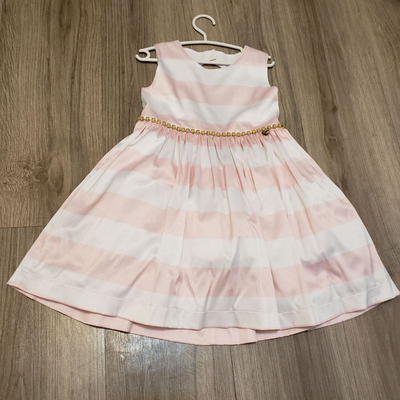 Vestido de menina - Desapegos de Roupas quase novas ou nunca