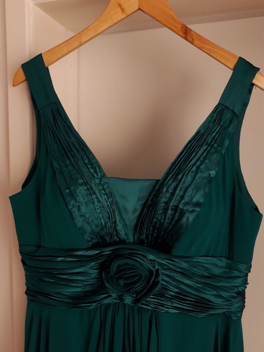 vestido de festa plus size verde