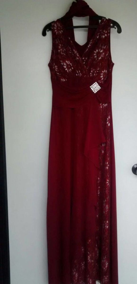 vermelho bordo vestido
