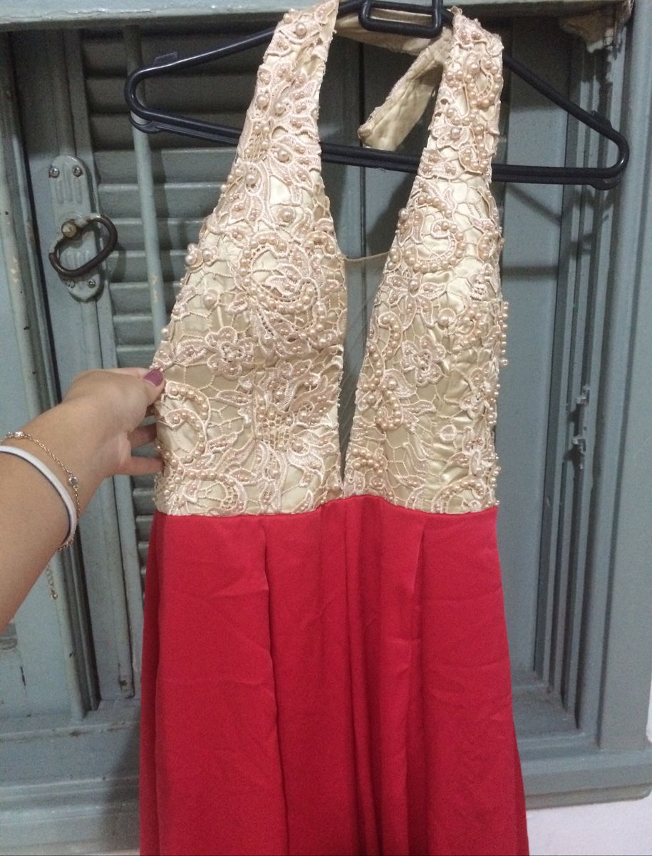vestido de festa vermelho e dourado