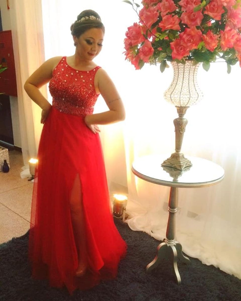 vestido de madrinha vermelho vivo
