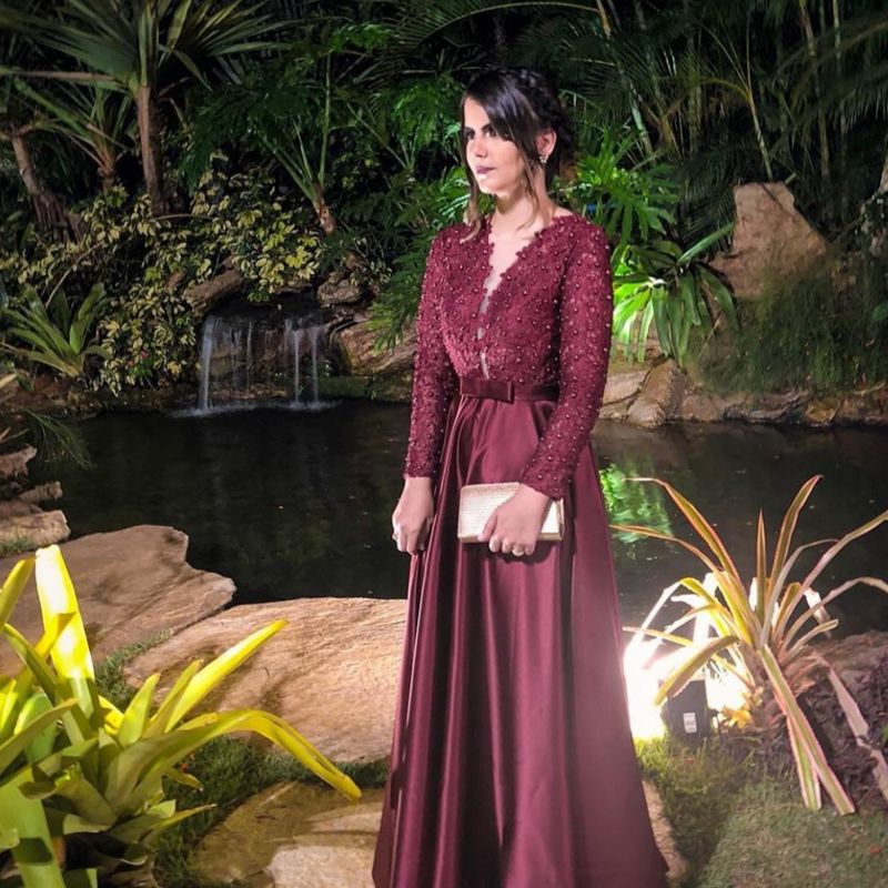 Vestido best sale luxo marsala