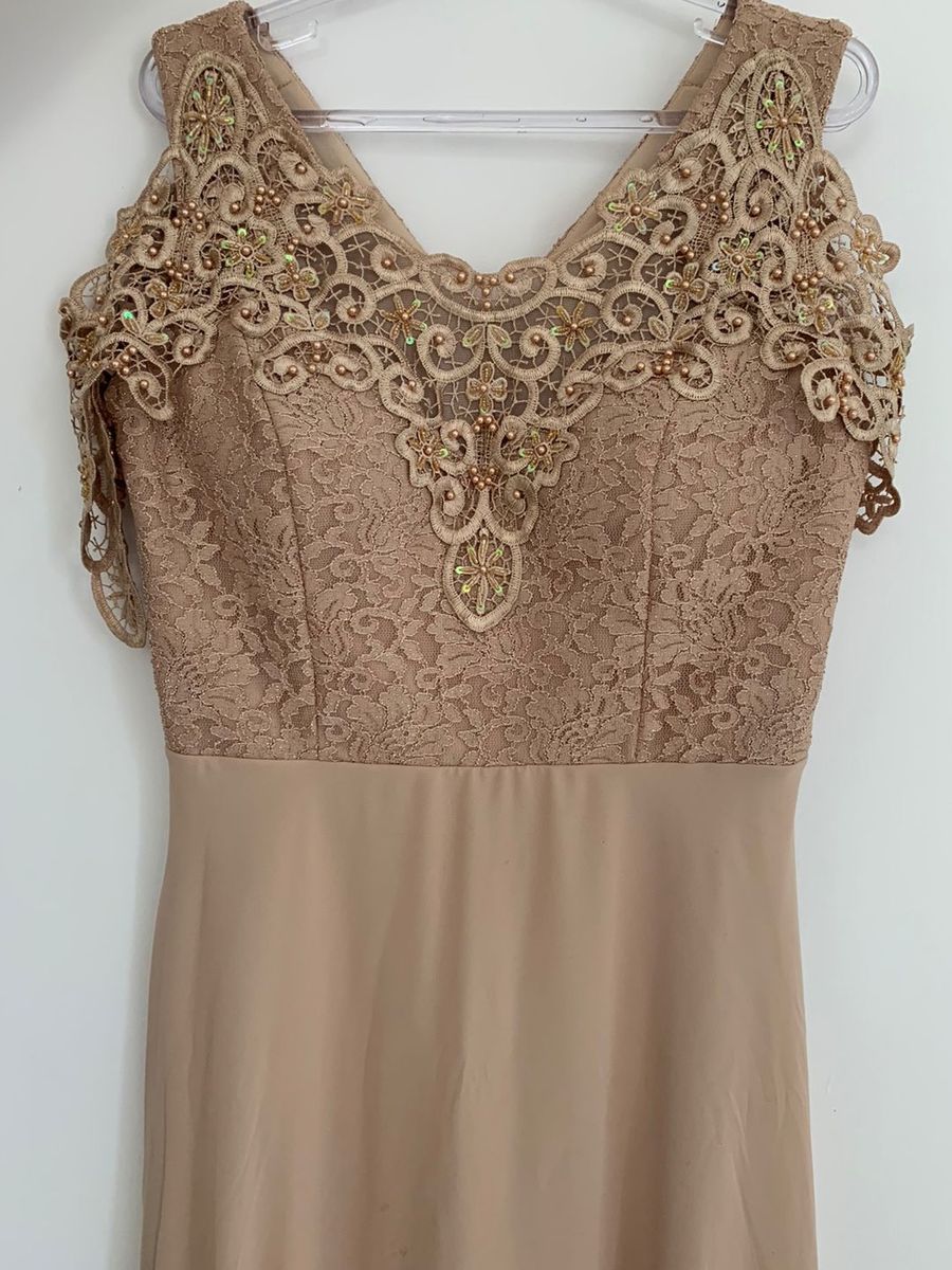 Vestido de Madrinha/Casamento Bege/Dourado com Bordado Usado
