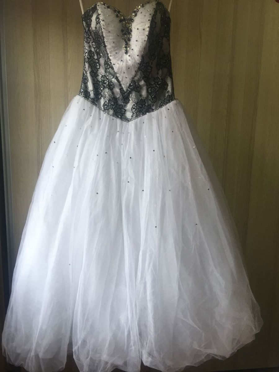 vestido de noiva branco e preto