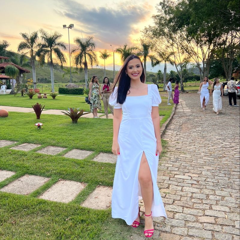 Vestido de noiva feito best sale a mao