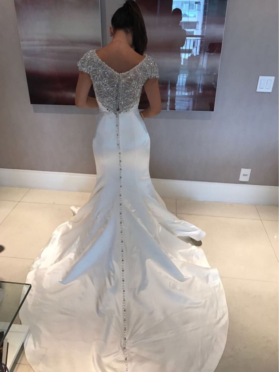 vestido de noiva em cetim