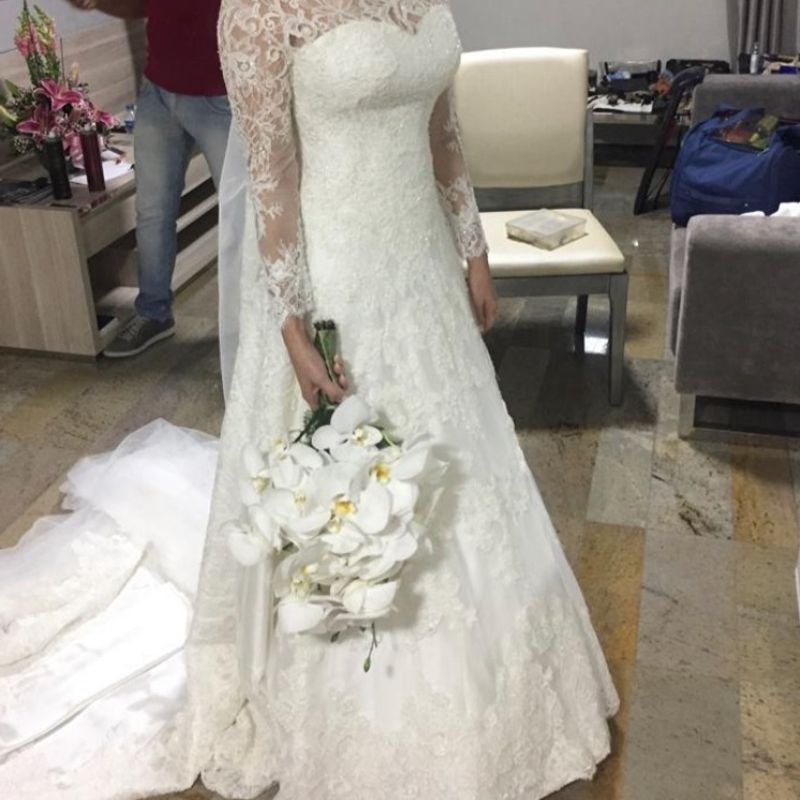 Vestido de noiva lucas best sale anderi preço