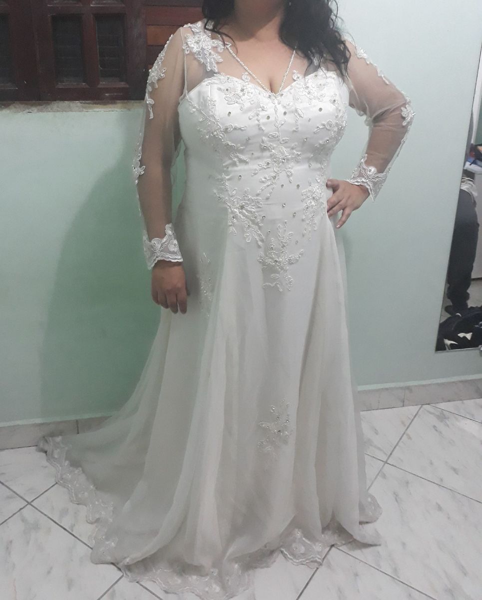 vestido de noiva plus size com manga