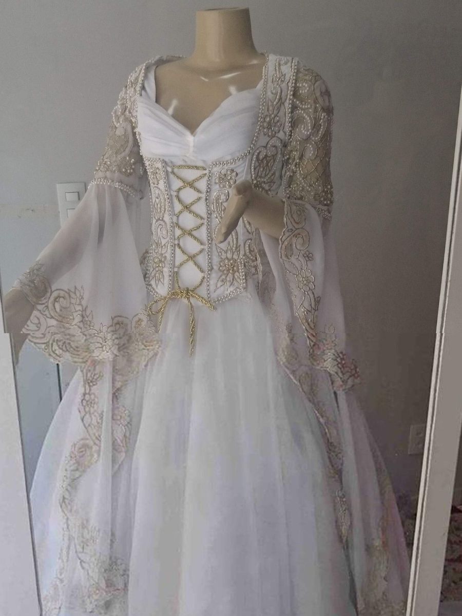 vestido medieval de noiva