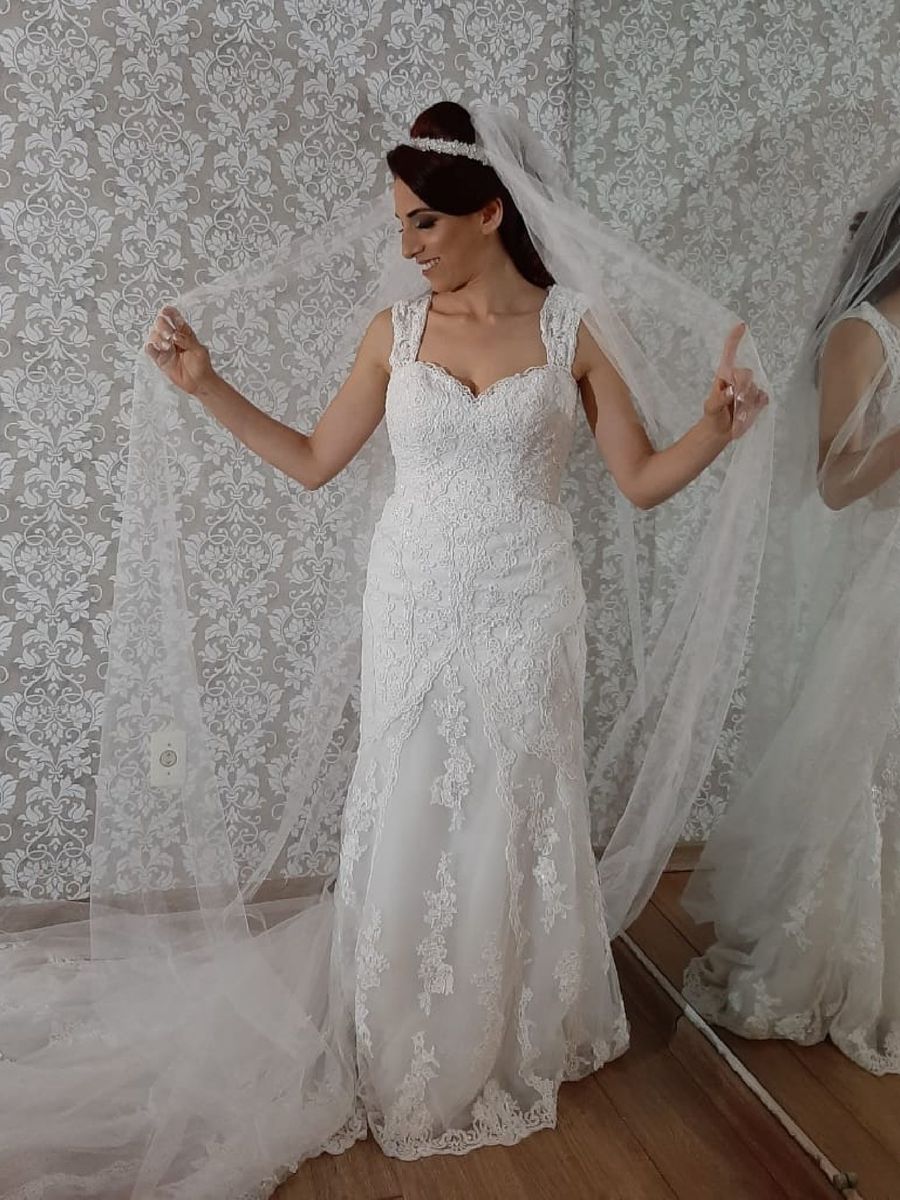 vestido de noiva com mantilha