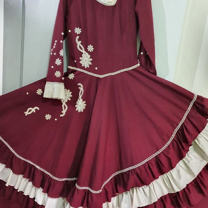 Fashion vestido de prenda bordo