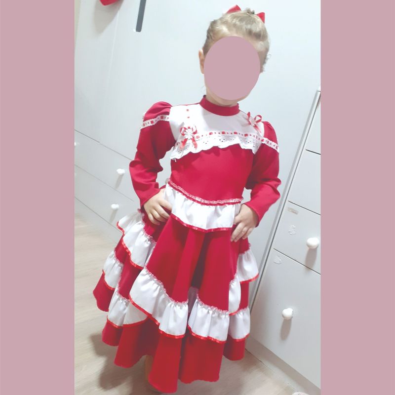 Vestido de prenda infantil hot sale usado