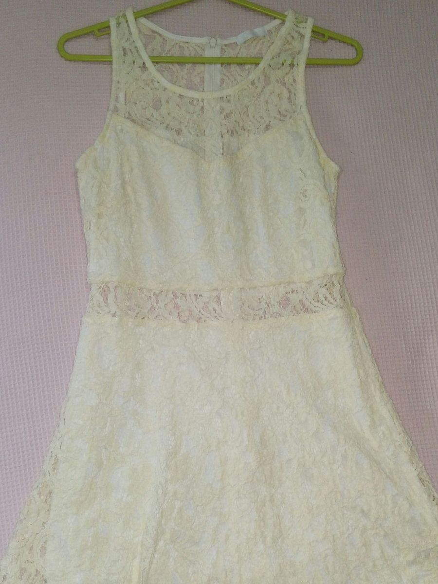 vestido branco gelo