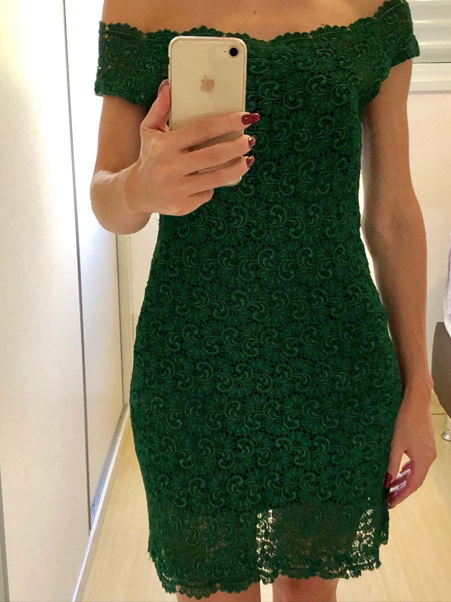 vestido cor verde