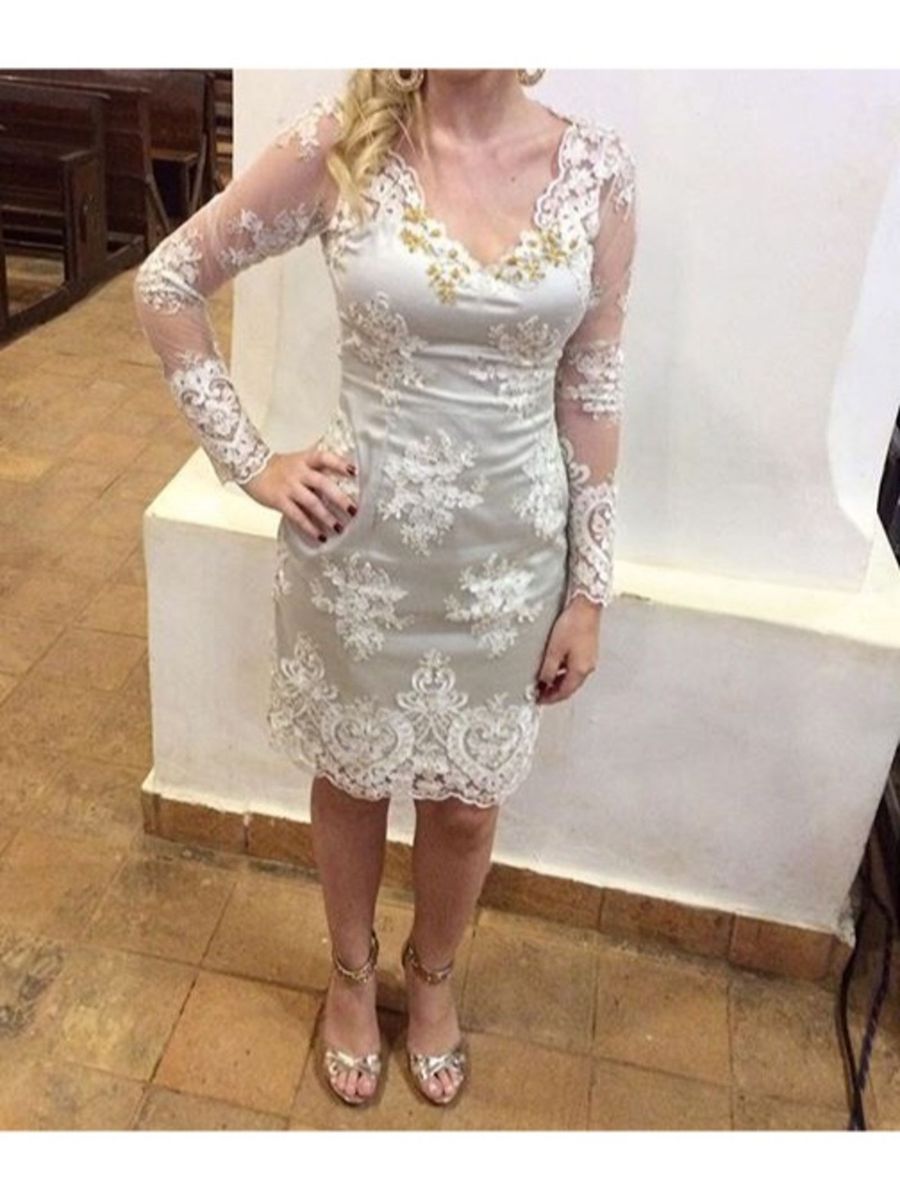 vestido cor perola curto