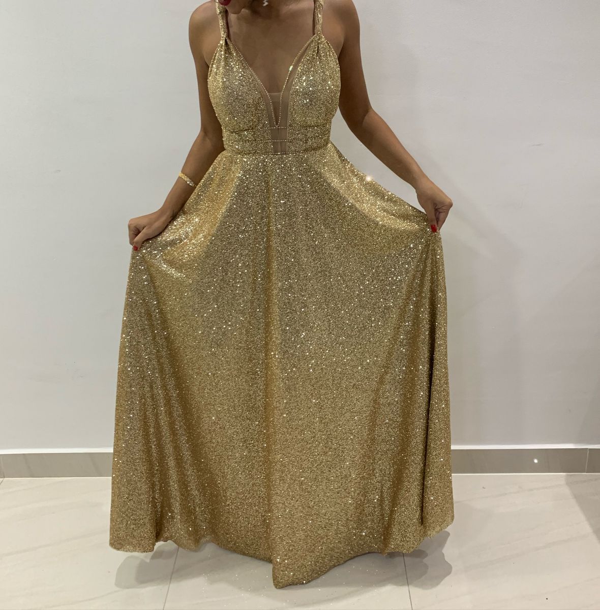 vestido dourado princesa
