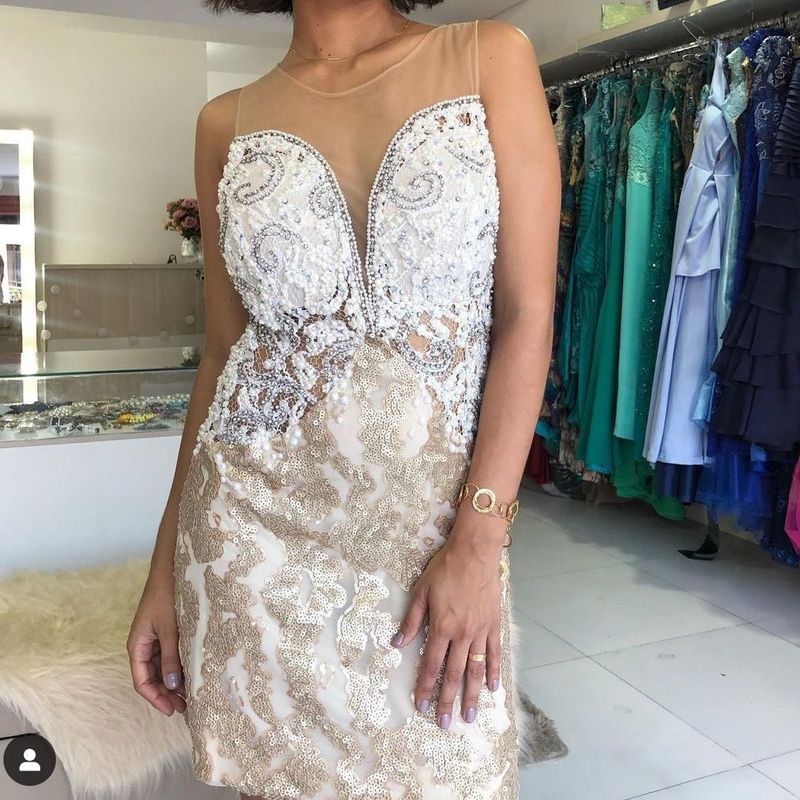 Vestido de best sale perola curto