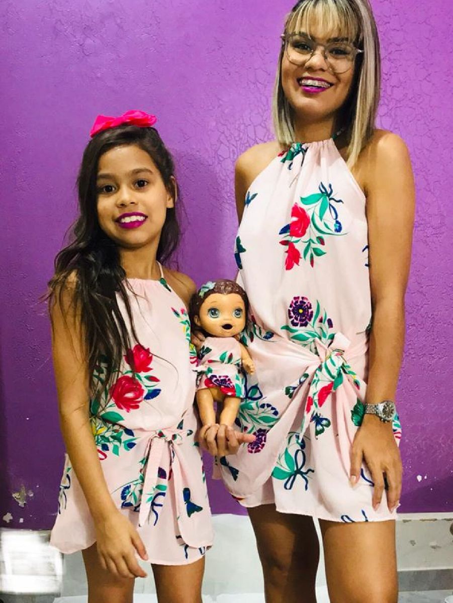 vestido estampado mae e filha