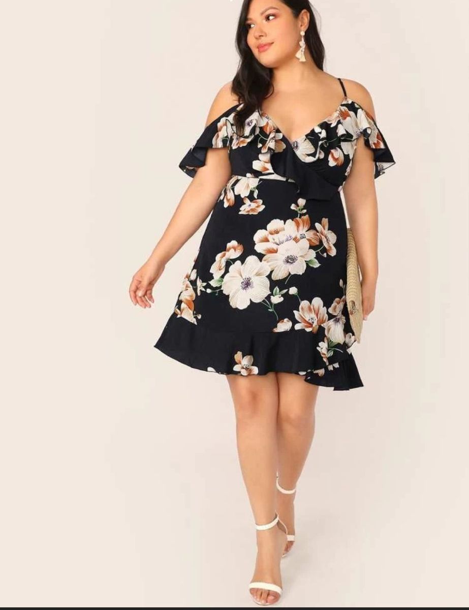 vestido estampado plus size