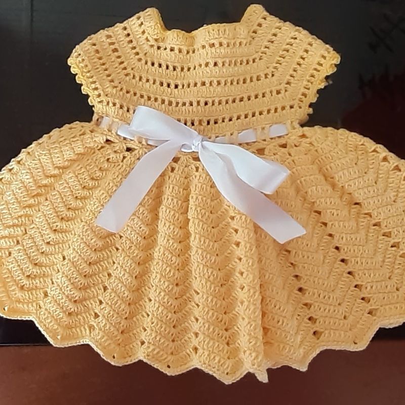 Vestido para bebe recem nascido store em croche